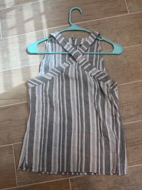 Vince Camuto Gray and White Striped Cross-Back Camisole